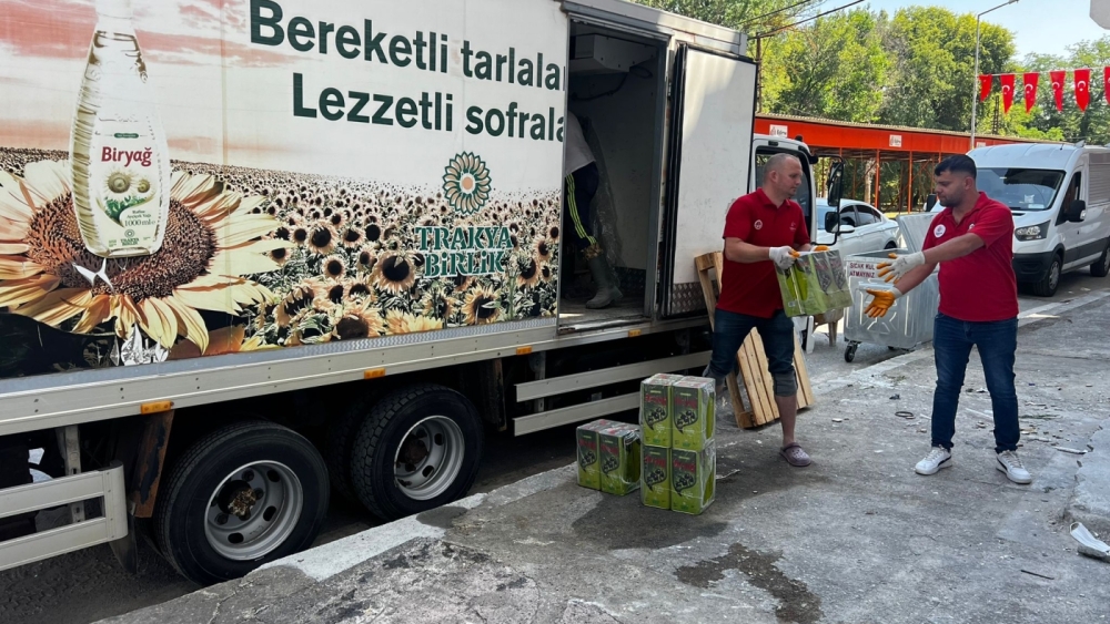 KIRKPINAR PEHLİVANLARIN YAĞLARI TRAKYA BİRLİKTEN: TAM 2 TON